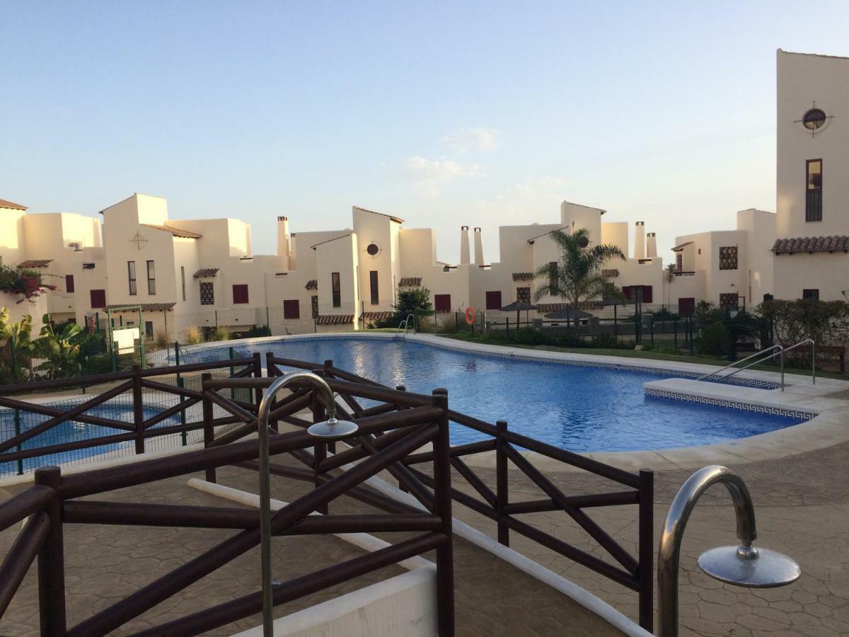 Bahia de CasaresVista Bahia Sea Viewアパートメント エクステリア 写真